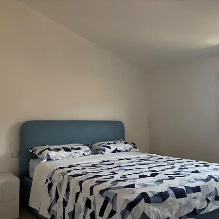 Huge Sea Terrace - Sunset Views - Terrazza Fronte Mare 2 Passi Dalla Apartman *